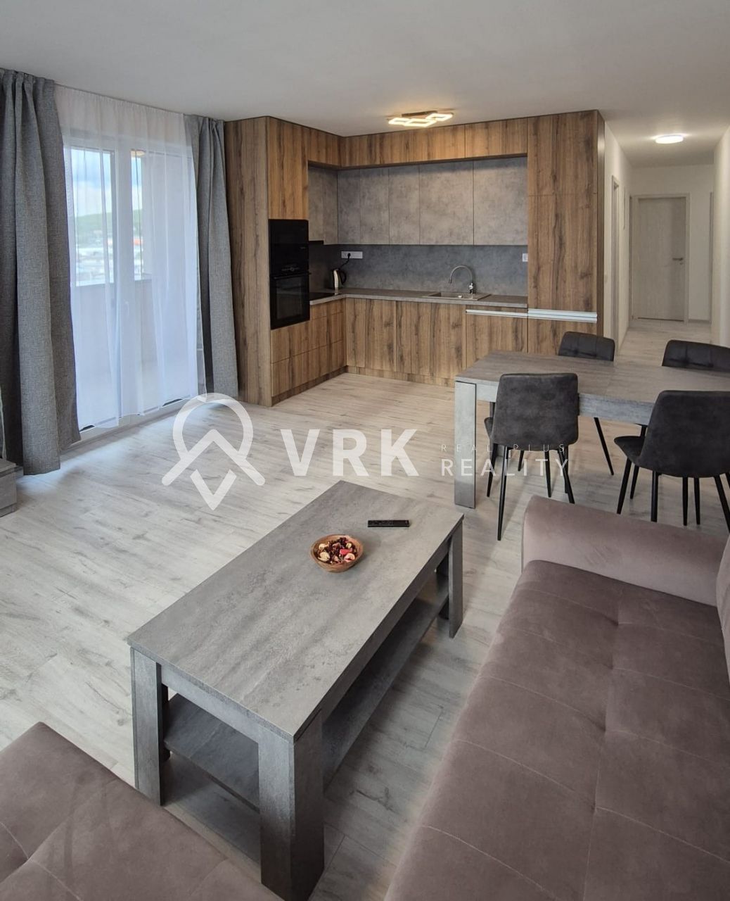 PRENÁJOM, 3 IZBOVÝ  BYT, ALVINCZYHO, KOŠICE-SEVER