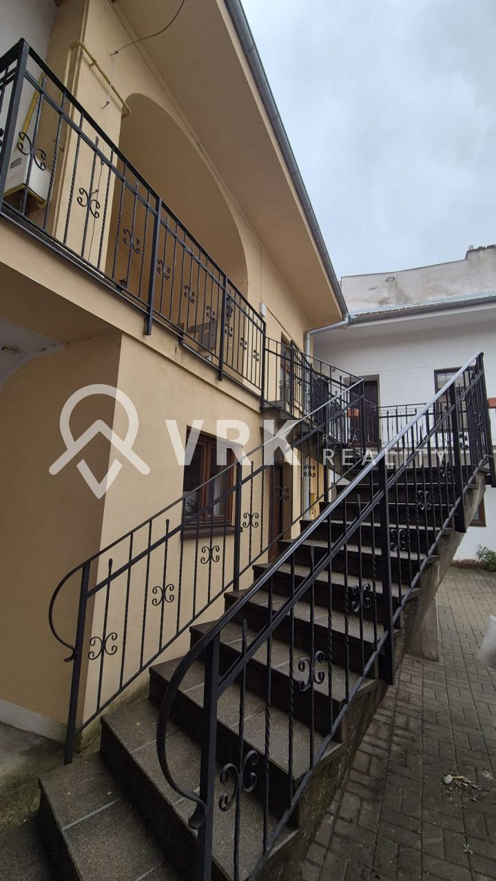 2 IZBOVÝ BYT, ALŽBETINA, KOŠICE - STARÉ MESTO